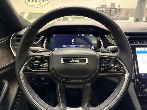 Used 2023 Jeep Grand Cherokee L Overland image 25