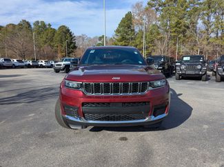 Used 2024 Jeep Grand Cherokee L Laredo w/ Trailer Tow Package video 2