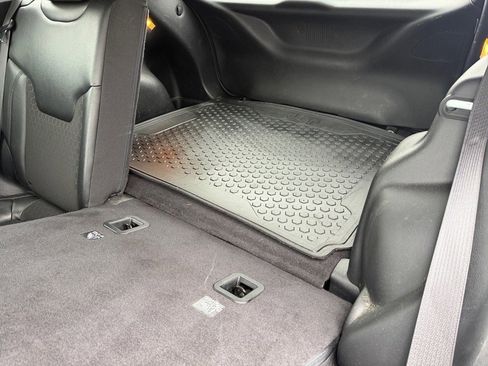 Used 2020 Jeep Compass Latitude image 13