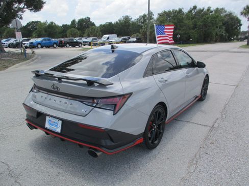 Used 2025 Hyundai Elantra N FWD image 7