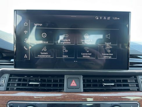 Used 2022 Audi A4 2.0T Premium image 39