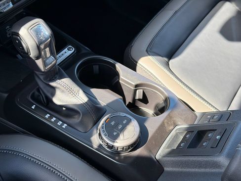 New 2026 Ford Bronco Outer Banks AWD/4WD image 29