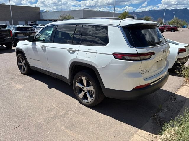 Used 2021 Jeep Grand Cherokee L Limited AWD/4WD image 3