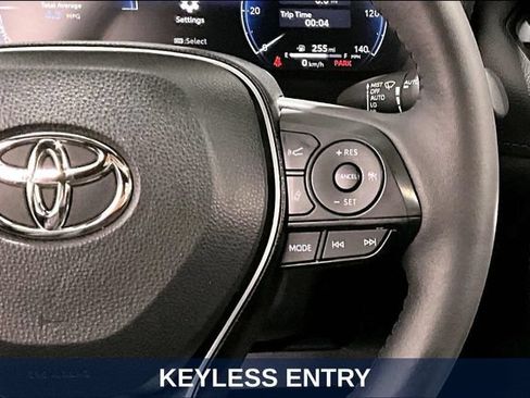 Used 2023 Toyota RAV4 XSE AWD/4WD image 16