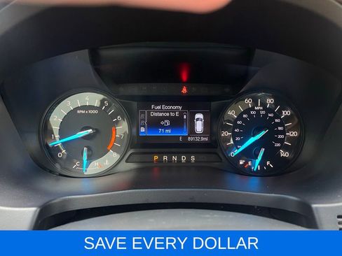 Used 2017 Ford Explorer FWD image 8