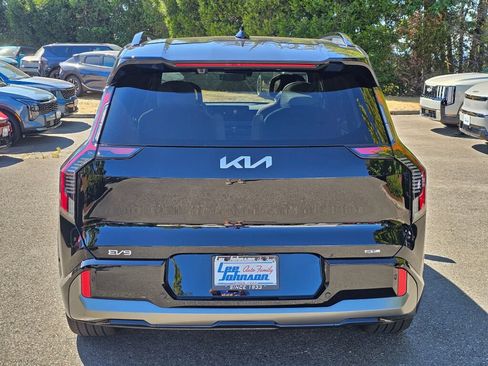 New 2026 Kia EV9 GT-Line AWD/4WD image 6