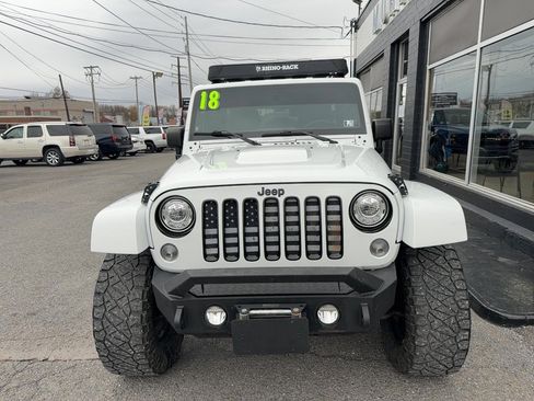 Used 2018 Jeep Wrangler Unlimited Sahara w/ Dual Top Group image 2