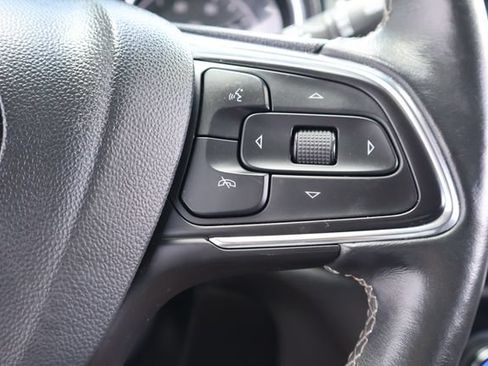 Used 2023 Buick Encore GX Preferred w/ Cold Weather Comfort Package FWD image 24