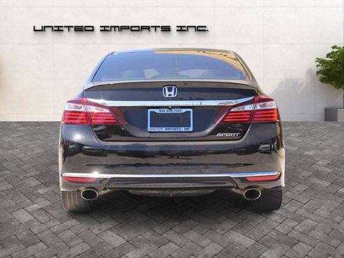 Used 2017 Honda Accord Sport image 6