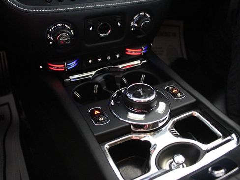 Used 2019 Rolls-Royce Ghost RWD image 16