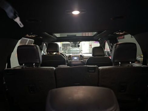 Used 2021 Ford Expedition Limited image 23