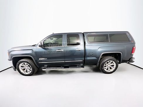 Used 2017 GMC Sierra 1500 SLT w/ SLT Premium Package AWD/4WD image 4
