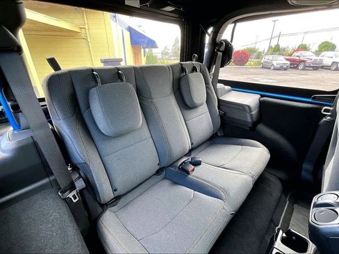 Used 2024 Jeep Wrangler Sport AWD/4WD image 20
