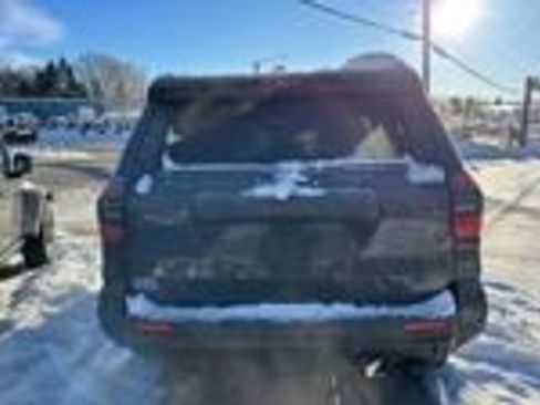 Used 2025 Toyota 4Runner TRD Off-Road Premium image 8