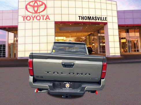 New 2025 Toyota Tacoma TRD Off-Road AWD/4WD image 6