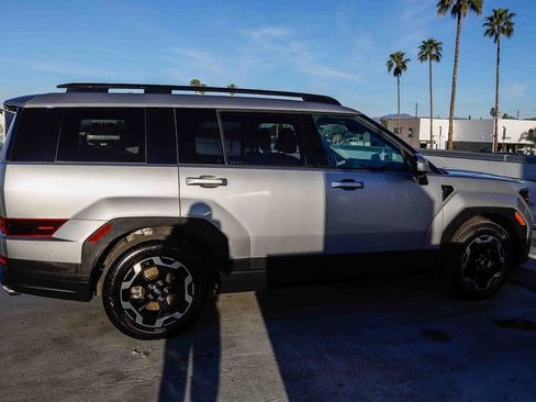 Used 2025 Hyundai Santa Fe SEL image 13