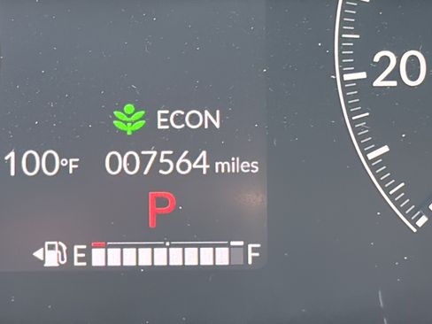 Used 2025 Honda HR-V Sport image 28