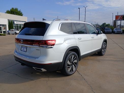 New 2026 Volkswagen Atlas SEL AWD/4WD image 8