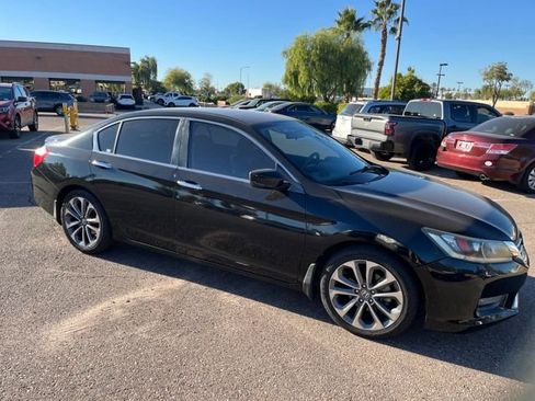 Used 2015 Honda Accord Sport image 6
