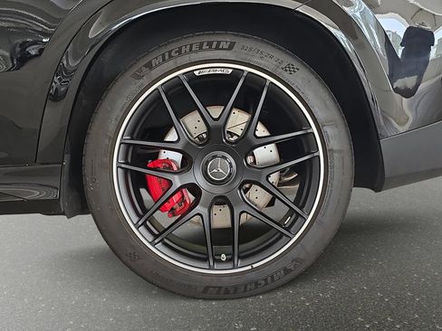 Used 2024 Mercedes-Benz GLE 63 AMG S image 32