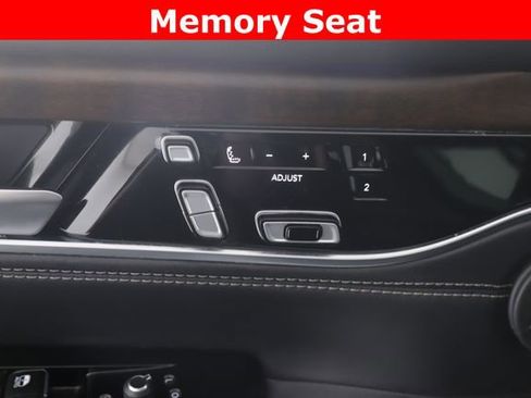 Used 2025 Jeep Grand Wagoneer 4WD image 20