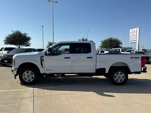 Used 2025 Ford F250 XLT w/ FX4 Off-Road Package AWD/4WD image 5