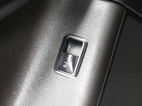 Used 2019 Mercedes-Benz GLE 43 AMG 4MATIC image 44