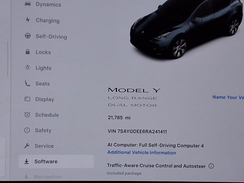 Used 2024 Tesla Model Y Long Range AWD/4WD image 34