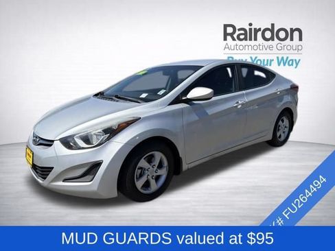 Used 2015 Hyundai Elantra SE FWD image 3