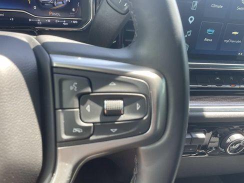 Used 2025 Chevrolet Silverado 1500 LT AWD/4WD image 23