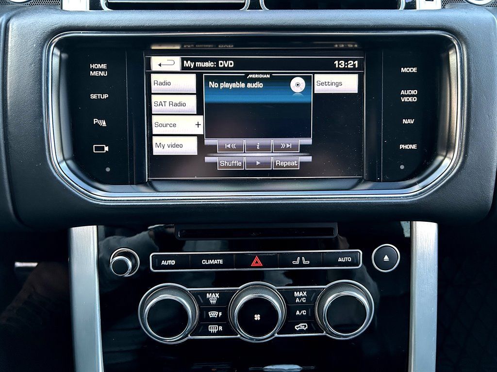 Used 2014 Land Rover Range Rover Supercharged AWD/4WD image 19