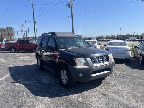 Used 2007 Nissan Xterra S w/ Utility Pkg image 2