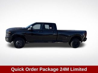 Used 2025 RAM 3500 Limited video 2