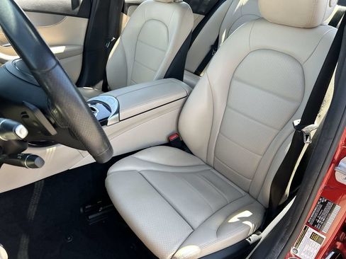Used 2018 Mercedes-Benz C 300 Sedan image 20