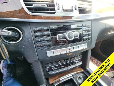Used 2014 Mercedes-Benz E 350 Sedan image 26