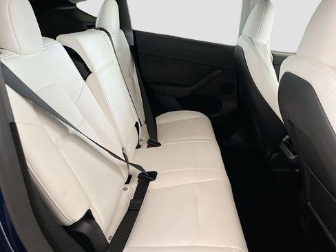 Used 2023 Tesla Model Y Performance AWD/4WD image 27