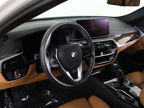 Used 2023 BMW 530i xDrive w/ Convenience Package AWD/4WD image 28