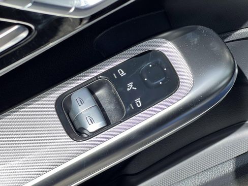 New 2025 Mercedes-Benz CLE 300 4MATIC Coupe image 13