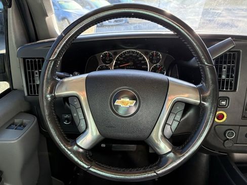 Used 2019 Chevrolet Express 2500 Work Van w/ Driver Convenience Package image 13