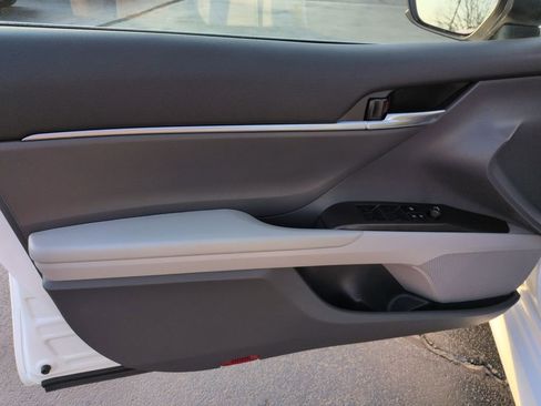 Used 2023 Toyota Camry LE image 10