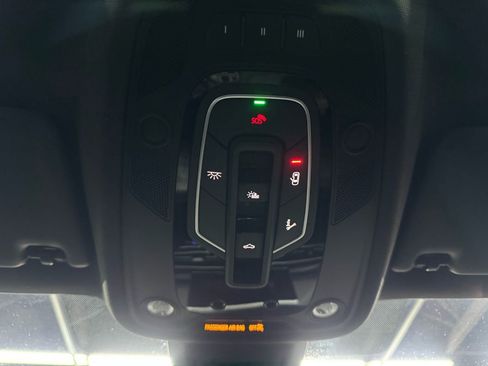 Used 2019 Audi S5 Premium Plus w/ Premium Plus image 30