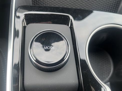 New 2026 Chevrolet Equinox LT w/ LPO, Floor Liner Package image 23