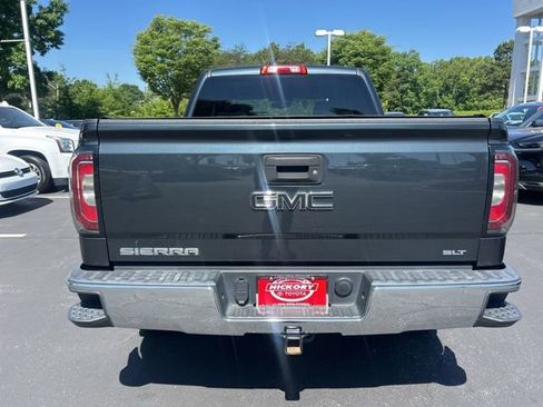 Used 2018 GMC Sierra 1500 SLT w/ SLT Premium Package AWD/4WD image 8