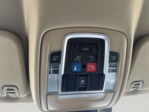 Used 2021 RAM 1500 Laramie image 37