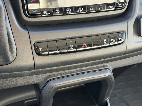 New 2026 RAM ProMaster 2500 w/ Quick Order Package 22G SLT image 19