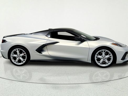 Used 2023 Chevrolet Corvette Stingray Preferred Conv w/ 2LT RWD image 6