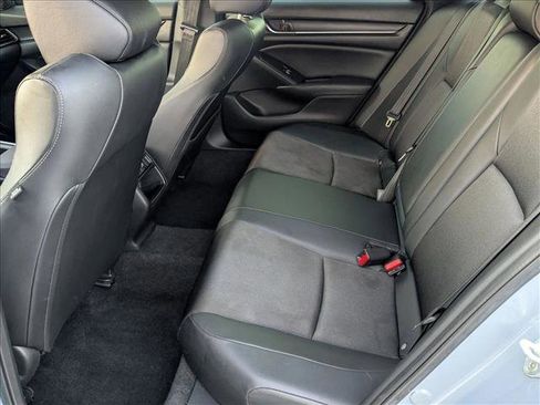 Used 2022 Honda Accord Sport image 18