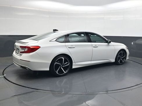Used 2021 Honda Accord Sport Special Edition image 4