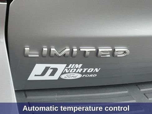 Used 2024 Ford Expedition Limited image 14