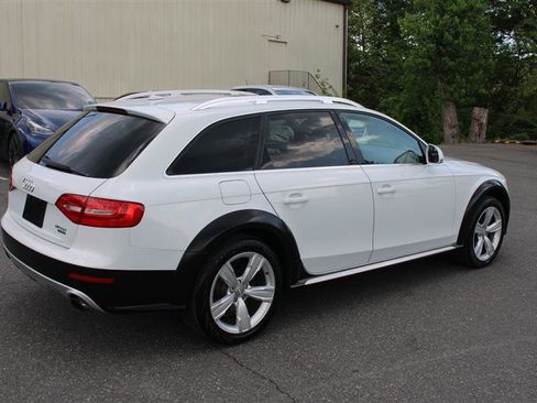 Used 2016 Audi A4 Premium w/ Audi MMI Navigation Plus AWD/4WD image 7